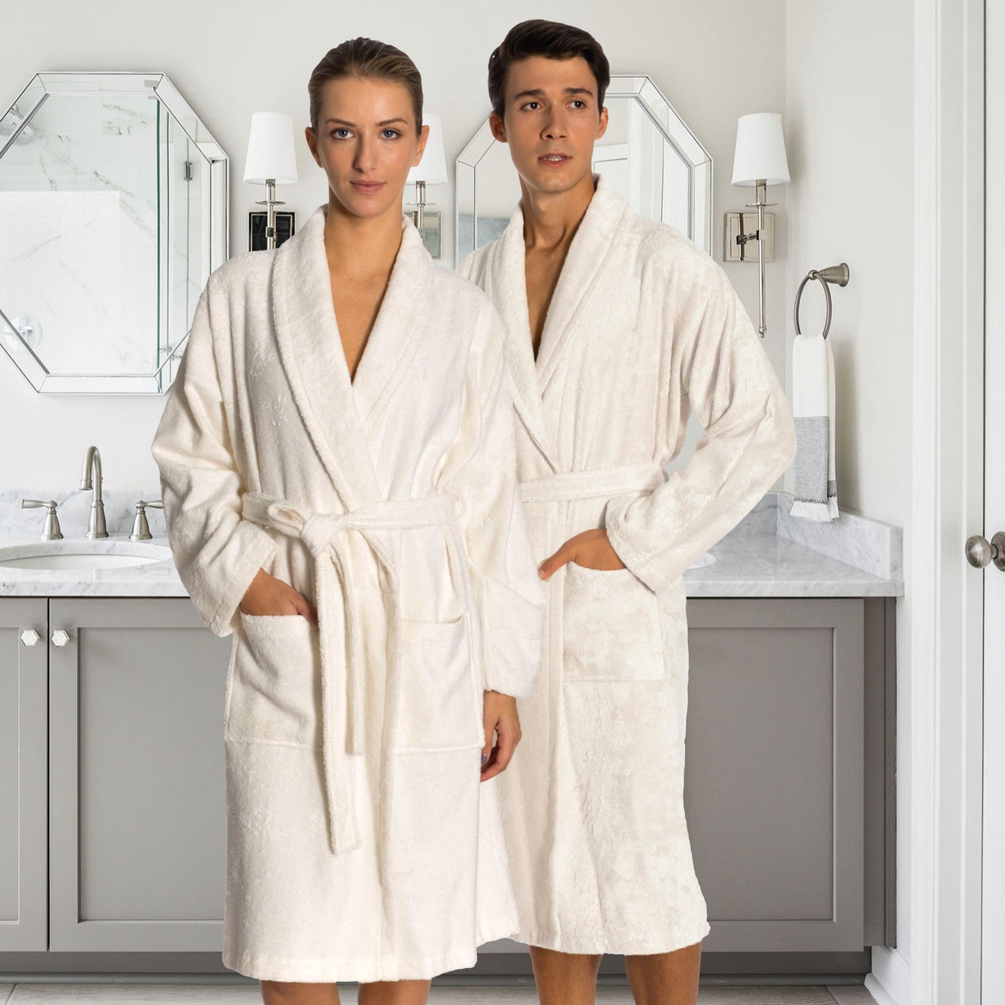 Sultan Unisex Bamboo Bathrobe
